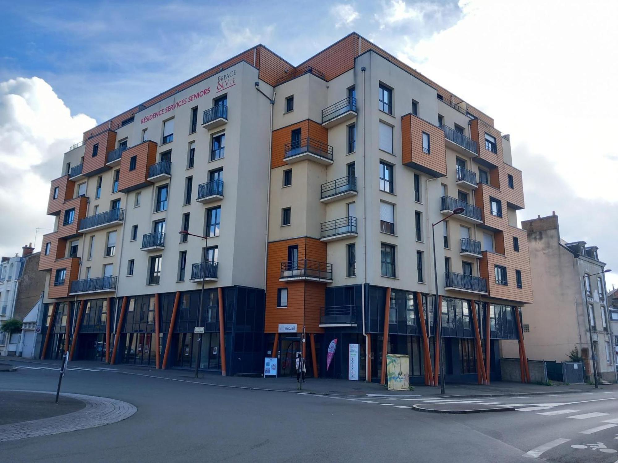 Residence Services Seniors Espace Et Vie לה מאנש מראה חיצוני תמונה